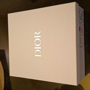 Dior Box